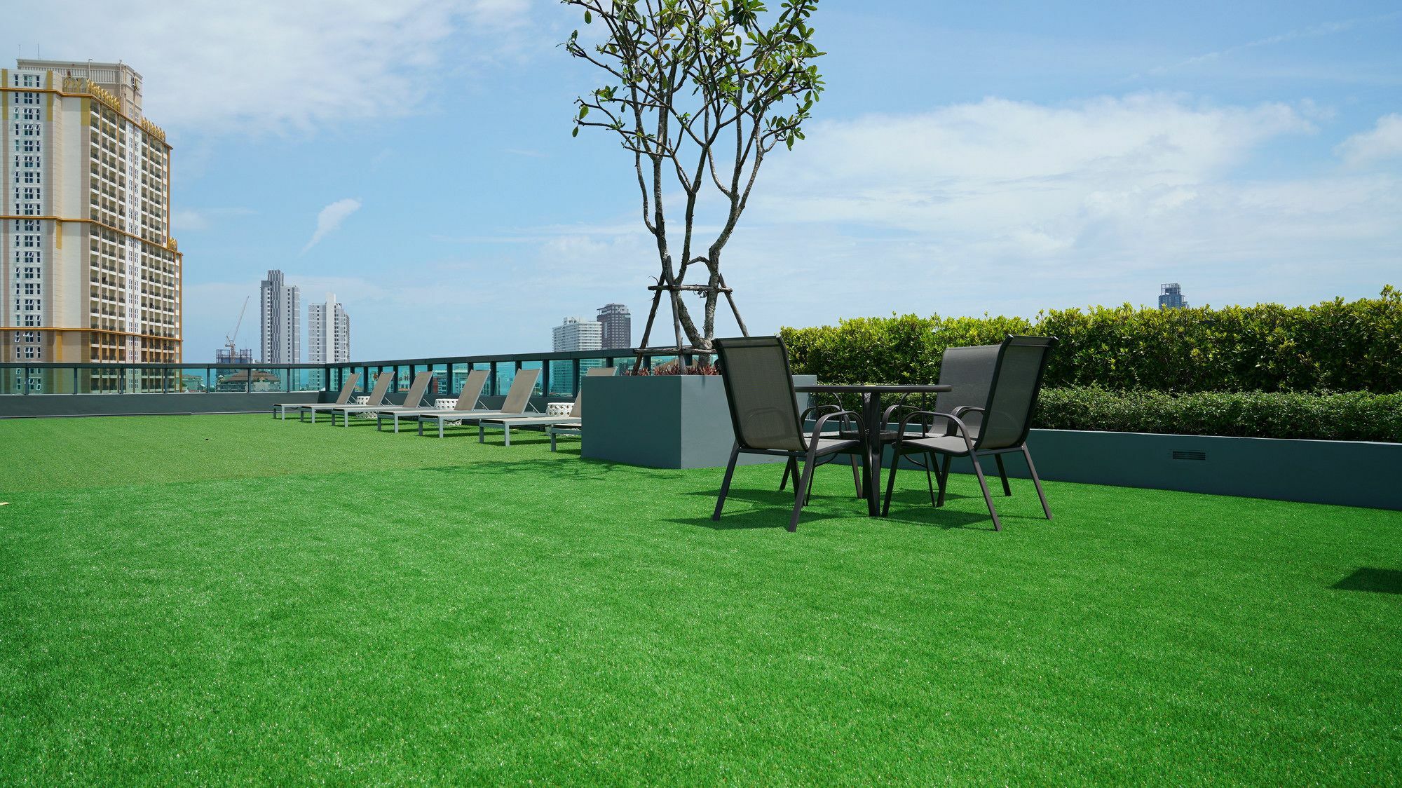 Urban Attitude Apartment Pattaya Exterior photo